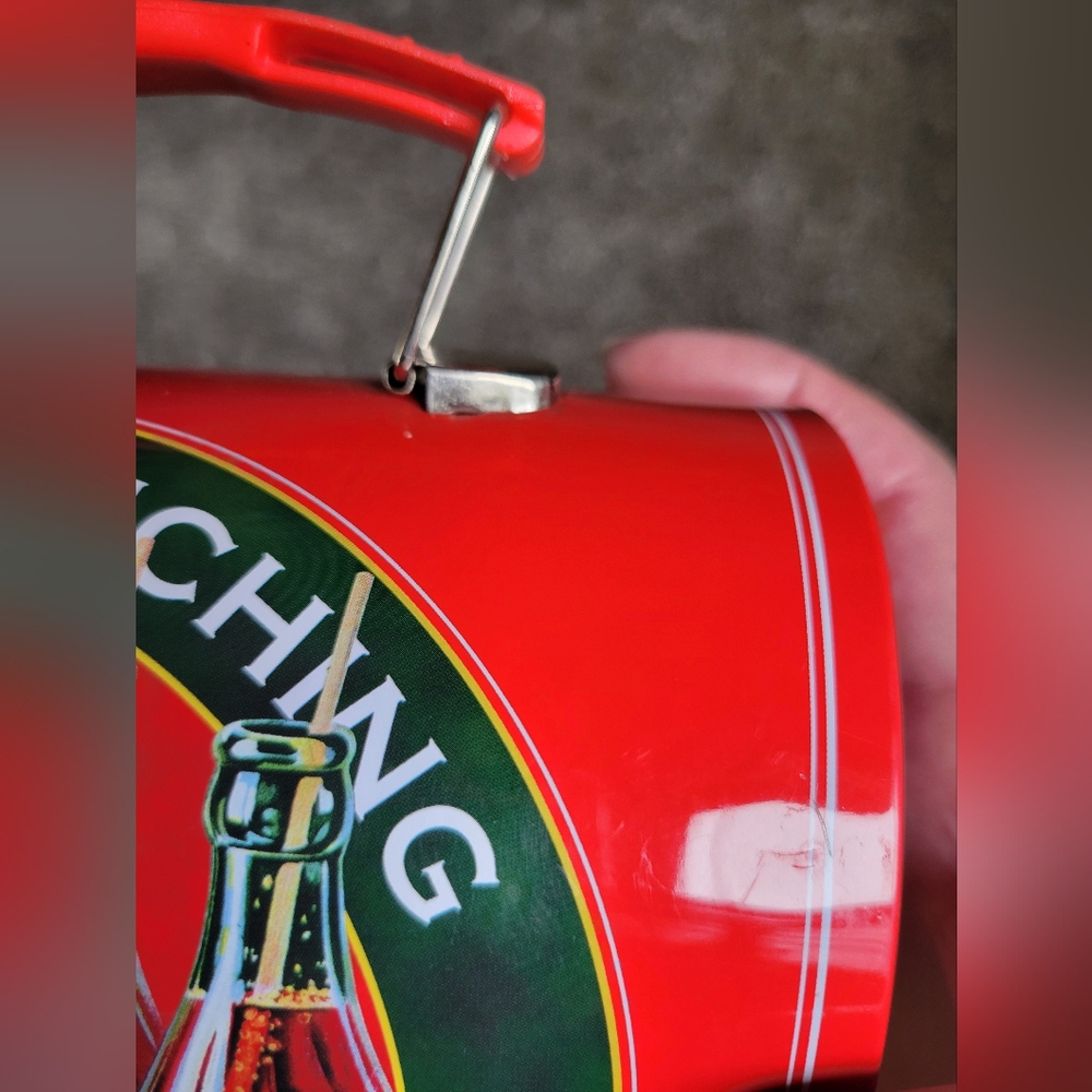 Coca cola tin box with lid and handle - Picture 10 of 10